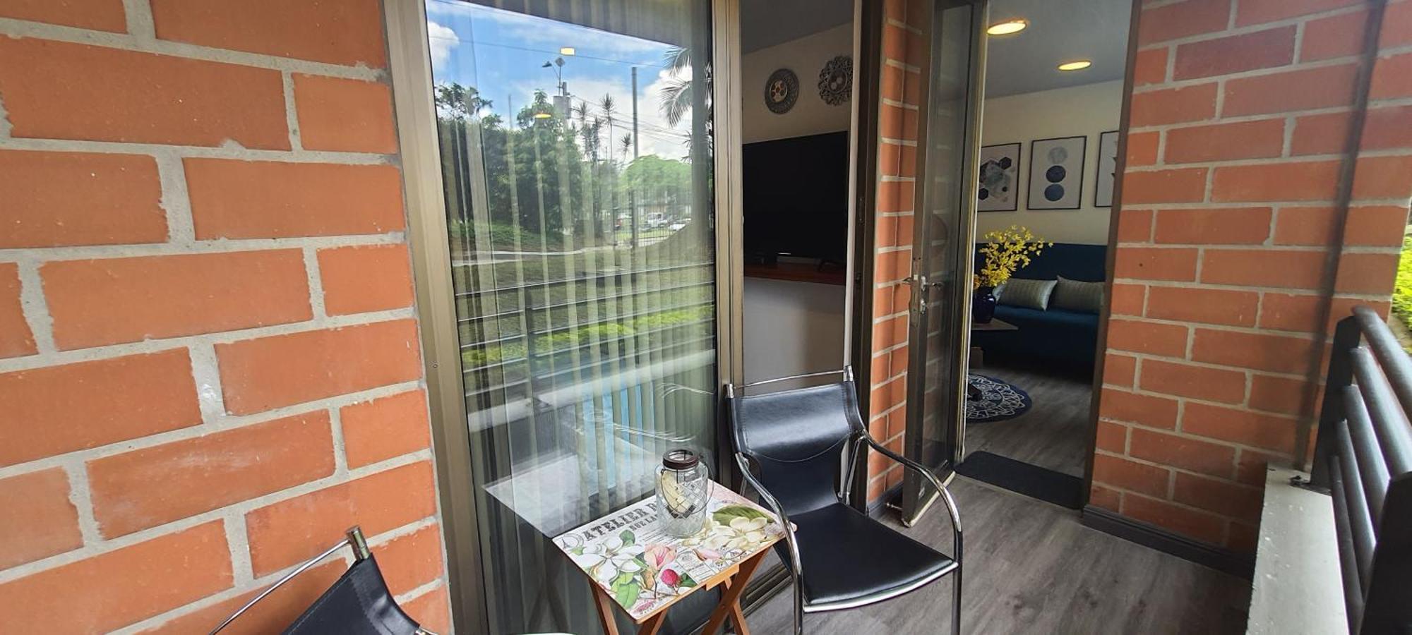 Apartamento Cerca A Plaza Mayor Medellín Esterno foto